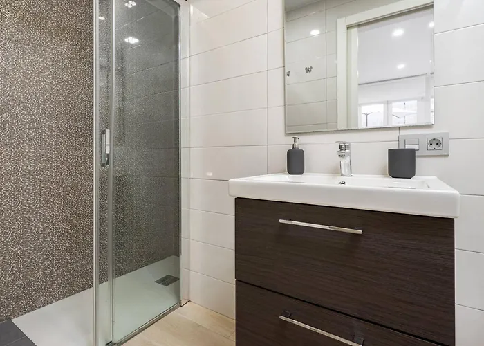 El Patio De Schulz Daire Gijón