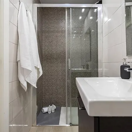 El Patio De Schulz Gijón